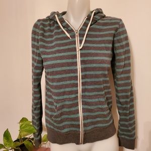 Medium ZINE Zumiez zip up hooded sweatshirt